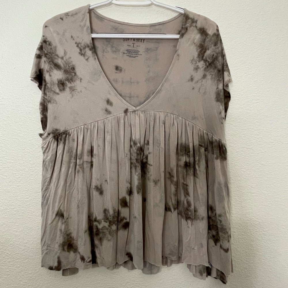 Soft & sexy AE tie dye babydoll top